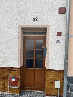 prodám dvougenerační RD vhodný na bydlení i na podnikání