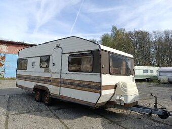 Knaus 550