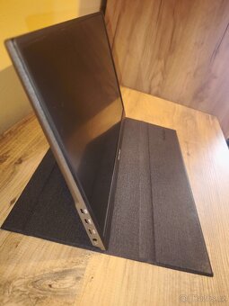 Nabízím - 17" Přenosný Monitor Viewsonic VX1755 černá - 1