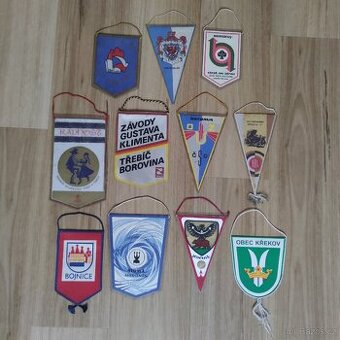11x Firemní + Reklamní vlaječky 1960-1999