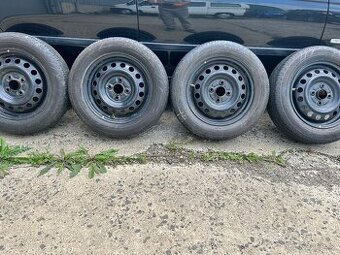 Plechová sada disku s pneu Kia 4x100 R14”