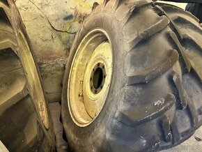 18.4/15 - 34 kola na traktor - 1