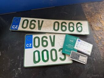 UAZ 469 - rám vozu, veteránské doklady a štítek 7 míst