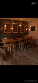 Bistro barové stoly a židle z masivu