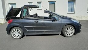 Peugeot 207 cc 1.6i 88kW model 2010 celoroční kabriolet