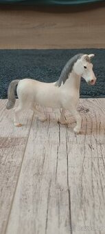 Schleich koně