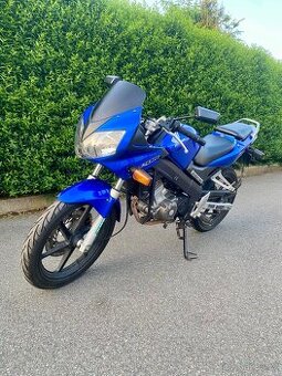 Honda cbr 125 r