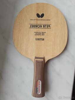 Dřevo na pálku na stolní tenis