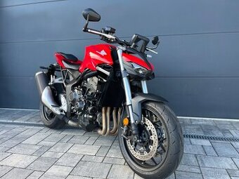 Honda CB1000 Hornet 6/2025