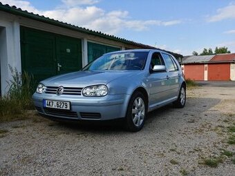 VW Golf mk4 1.6 16V 77kw na náhradní díly