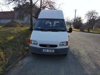 Ford Tranzit 2.5td - 1
