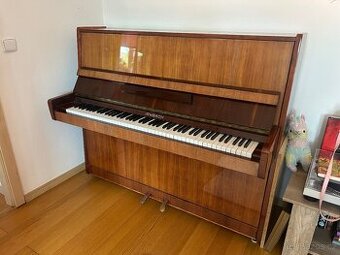 Piano Irmbach