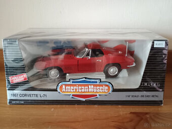 1:18 ERTL - Chevrolet Corvette L-71 (1967)