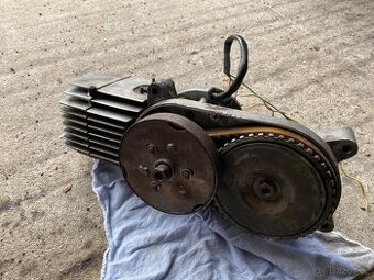 Koupim motor Babetta 210
