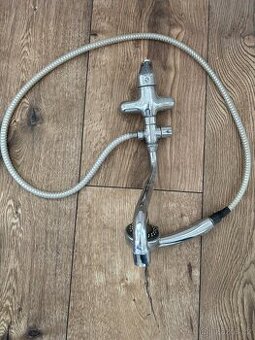 Vodovodní baterie se sprchou