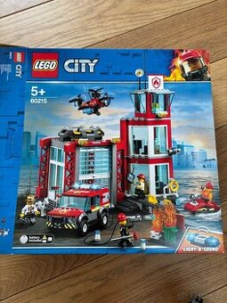 Lego City hasičská stanice 60215, 5+ let