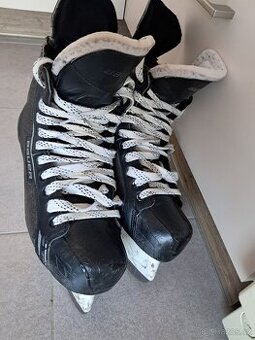 Ledni brusle Bauer 48