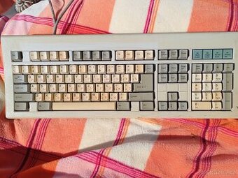 Klávesnice pro PC 386, 486, 5-DIN Konektor