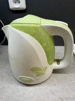 Rychlovarná konvice - 1