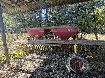 Secí stroj pneusej accord 6m