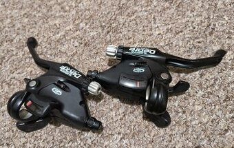 Shimano Deore 3x9 řazení a brzdy