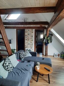 Pronájem podkrovního bytu 3kk v centru Jablonného nad Orlicí