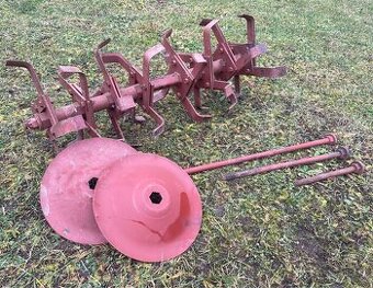 Vari AKY 358 - 8 nožů (nikdy nepoužitý)