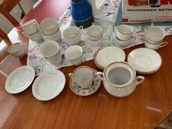 Porcelánové hrníčky vše na fotce ,Praha 6