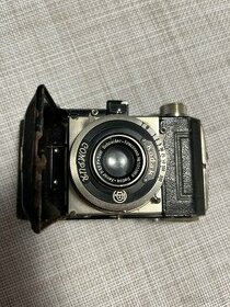 Starozitny fotoaparat Kodak Compur