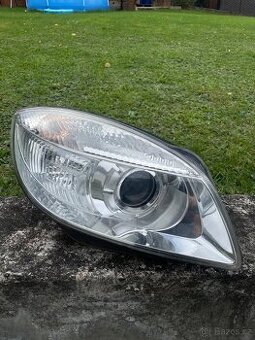 Přední pravé světlo Škoda Fabia II