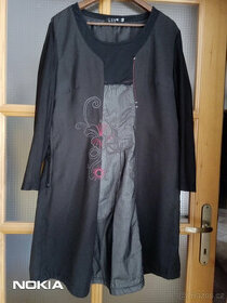 Dámské šaty černé aplikace kytky