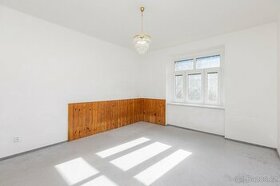 Prodej bytu 3+1 71 m² - 5.května/Praha 4 - 1