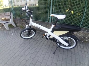 Městské elektrokolo Winora jako nové