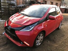 toyota Aygo 1.0-51kw,r.v.2016--2O tis km---- náhradní díly