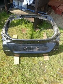 Citroen C4 zadní 5. dvere