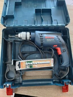 Příklepová vrtačka Bosch Professional - 1
