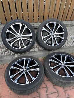 Alu kola orig. VW 5x112 včetně letních pneu 225/45 R17