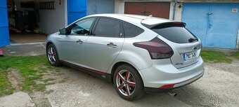 Ford Focus mk3 , 1.6 r.v.2011 benzín