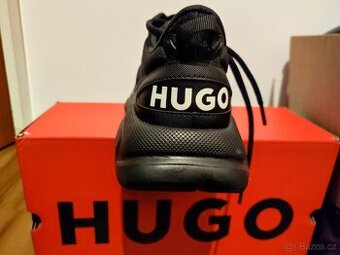 Boty Hugo boss nové 42