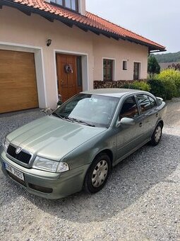 Škoda octavia 1
