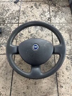 Fiat punto 2 volant s airbagem