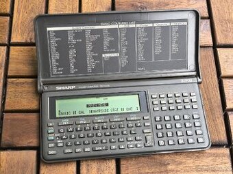 Kapesní počítač Sharp pocket computer PC-E500S