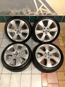 Alu kola Škoda R18 5X112 LETNÍ PNEU 225/40 R18 LUNA