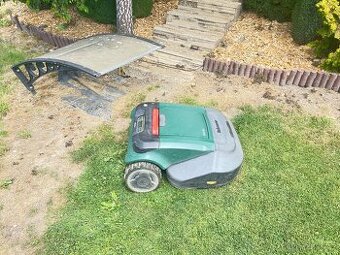 robotická sekačka Robomow RS 615u
