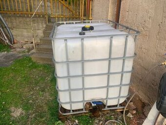 IBC nádrž 1000l - 1m3