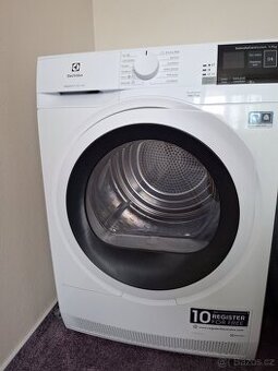 Sušička PERFECTcare800 na 7 kg