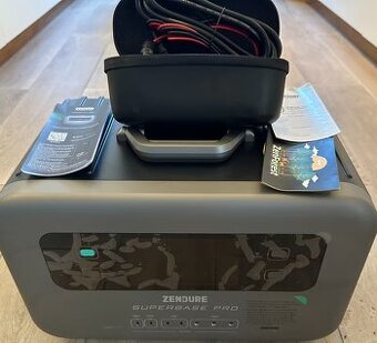 Prodám Zendure SuperBase Pro 2000 – výkonnou přenosnou power