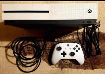 Xbox One S + ovladač + kabeláž