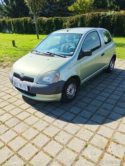 Toyota Yaris 1.0i původ ČR