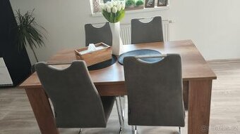 JÍDELNÍ SET